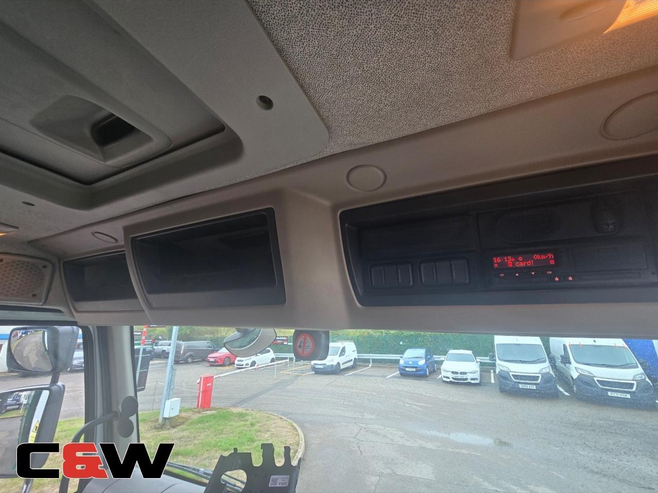 Vehicle image 38